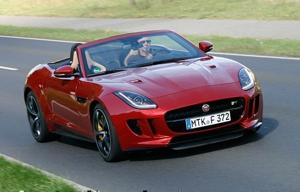 Jaguar F-Type R Cabrio AWD.  Foto:Auto-Medienportal.Net/Busse